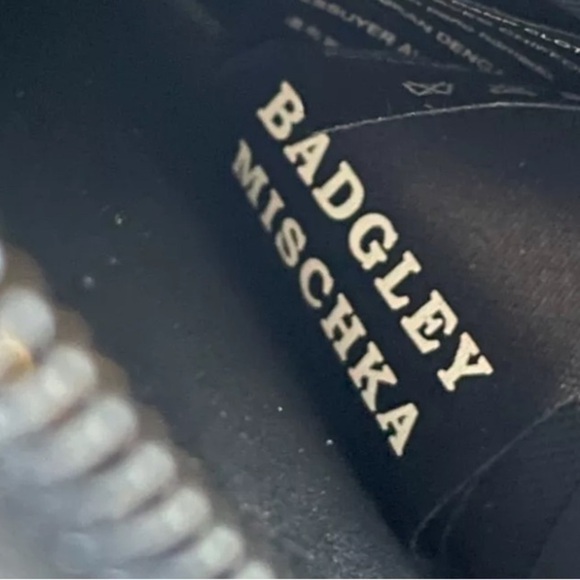 NWOT Badgley Mischka Croc Black Colored Wallet - Picture 7 of 15